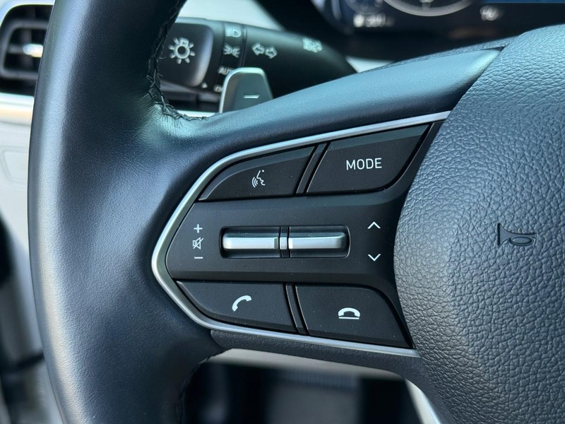 Hyundai Palisade Vehicle Full-screen Gallery Image 17