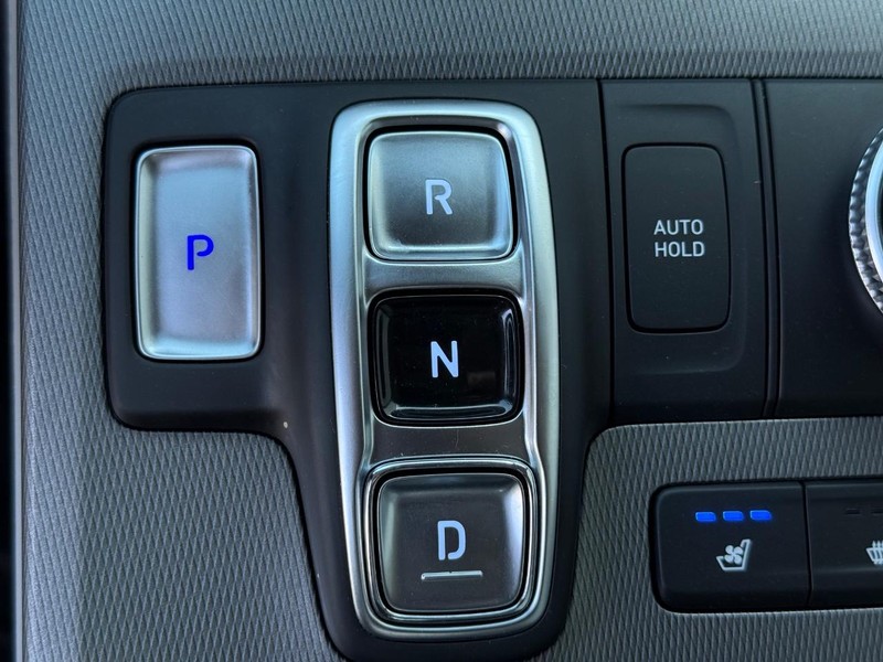 Hyundai Palisade Vehicle Full-screen Gallery Image 20