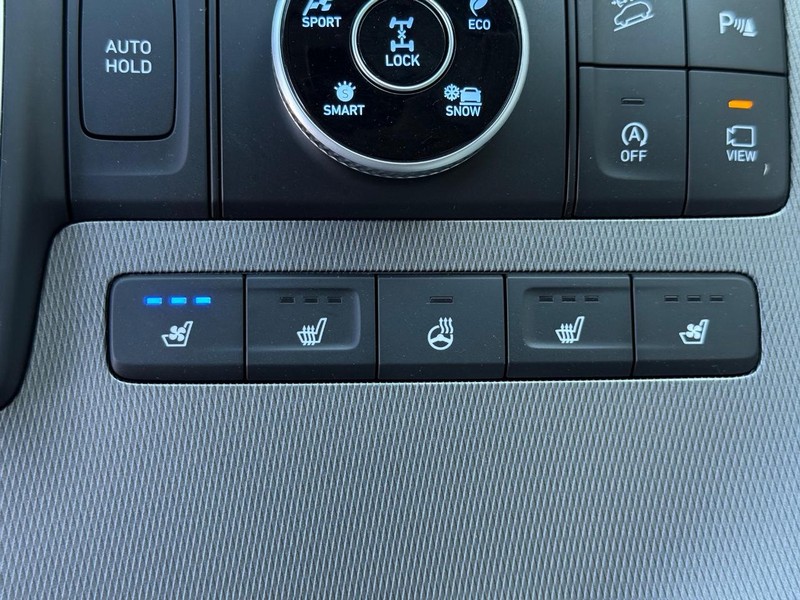 Hyundai Palisade Vehicle Full-screen Gallery Image 22