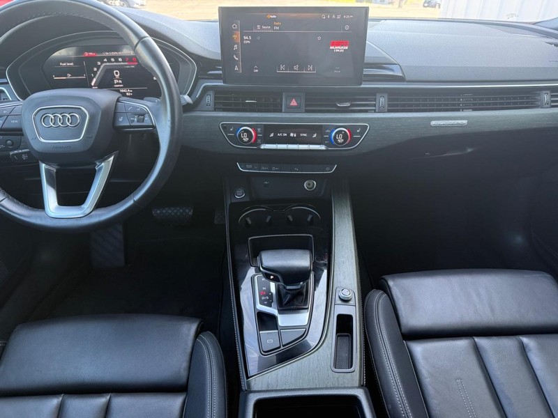 Audi A5 Sportback Vehicle Full-screen Gallery Image 10