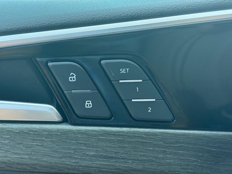 Audi A5 Sportback Vehicle Full-screen Gallery Image 15