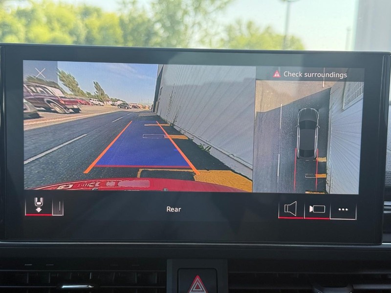 Audi A5 Sportback Vehicle Full-screen Gallery Image 19