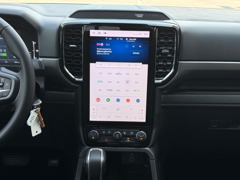 Ford Ranger Vehicle Full-screen Gallery Image 7