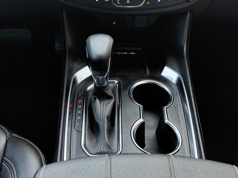 Chevrolet Traverse Vehicle Full-screen Gallery Image 13