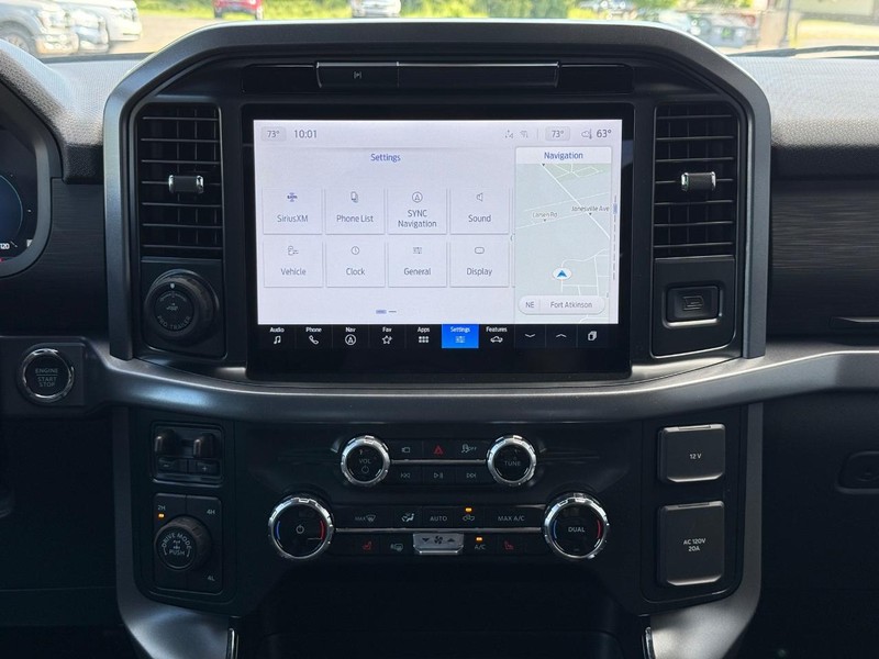 Ford F-150 Vehicle Full-screen Gallery Image 8