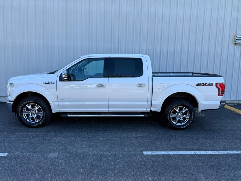 Ford F-150 Vehicle Full-screen Gallery Image 2