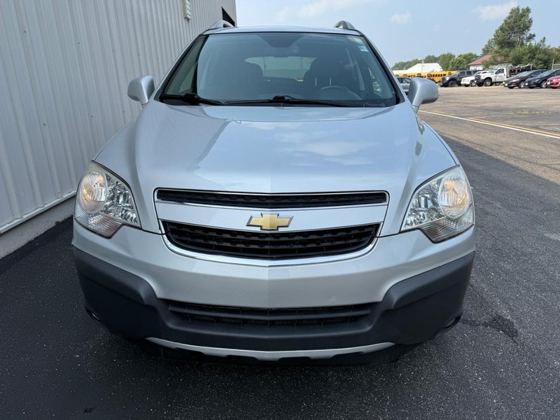 Chevrolet Captiva Sport Fleet Vehicle Full-screen Gallery Image 08