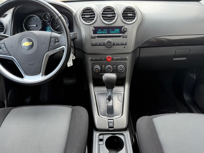 Chevrolet Captiva Sport Fleet Vehicle Full-screen Gallery Image 10