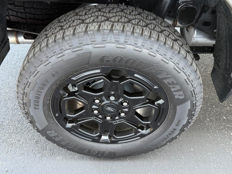 Ford Ranger Vehicle Full-screen Gallery Image 4