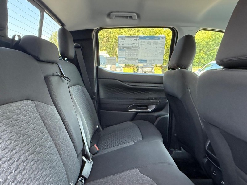 Ford Ranger Vehicle Full-screen Gallery Image 5