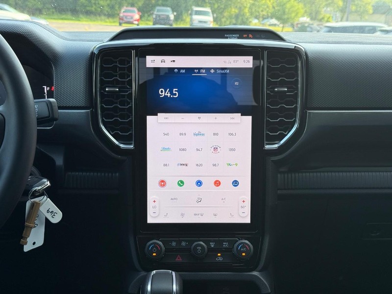 Ford Ranger Vehicle Full-screen Gallery Image 7