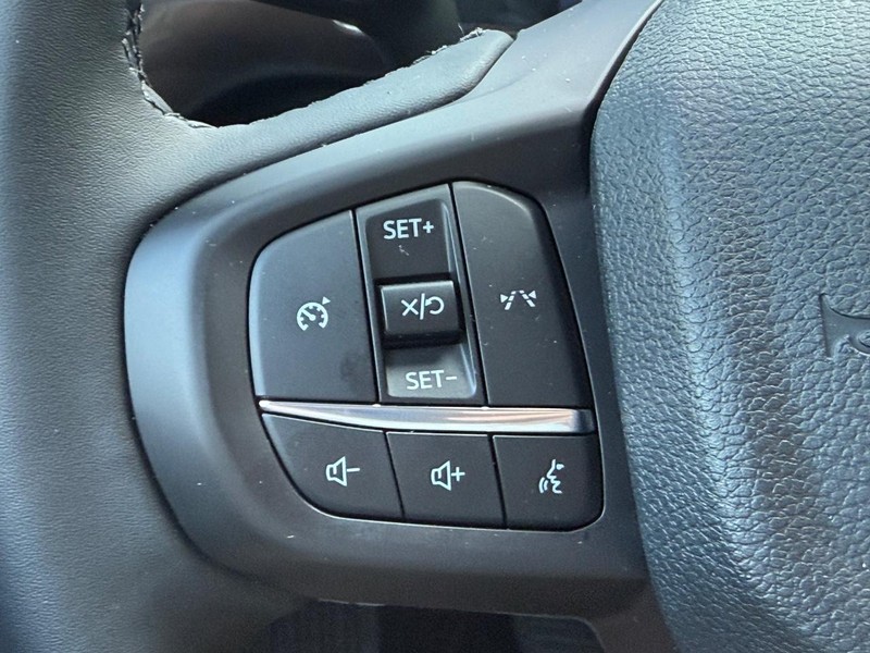 Ford Ranger Vehicle Full-screen Gallery Image 11