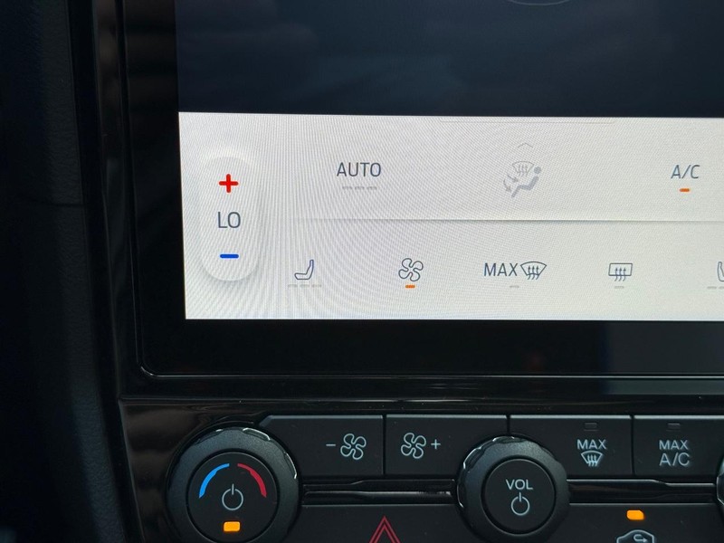 Ford Ranger Vehicle Full-screen Gallery Image 14