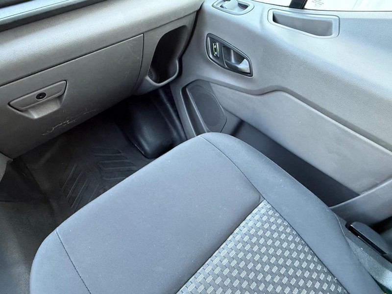 Ford Transit Cargo Van Vehicle Full-screen Gallery Image 15