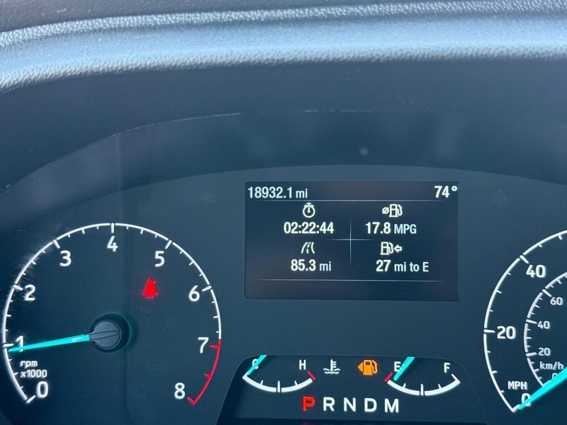 Ford Transit Cargo Van Vehicle Full-screen Gallery Image 18