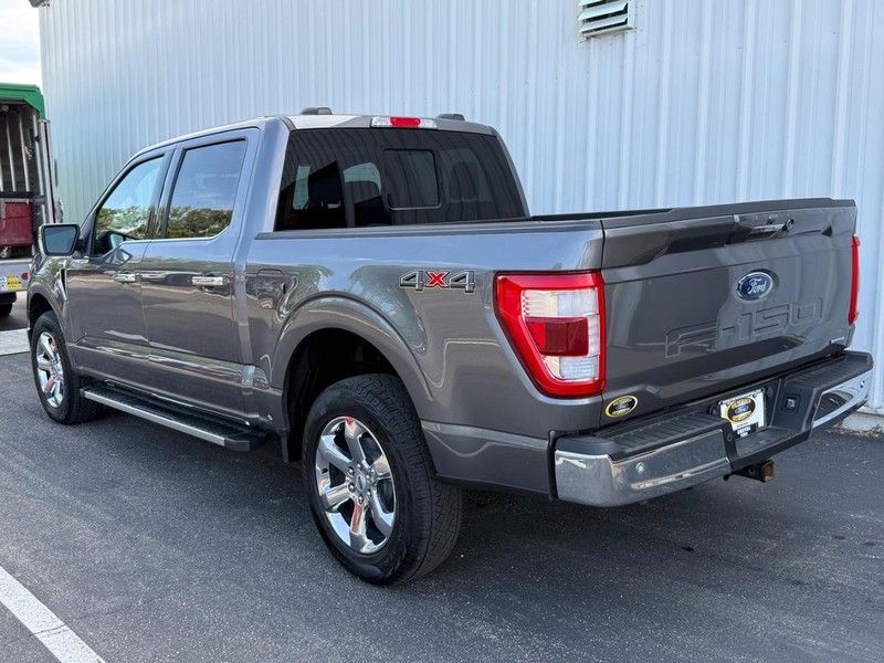 Ford F-150 Vehicle Full-screen Gallery Image 3