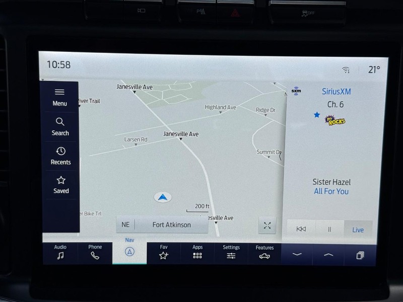 Ford F-150 Vehicle Full-screen Gallery Image 19