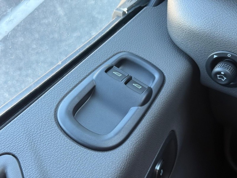 Ford Transit Cargo Van Vehicle Full-screen Gallery Image 14