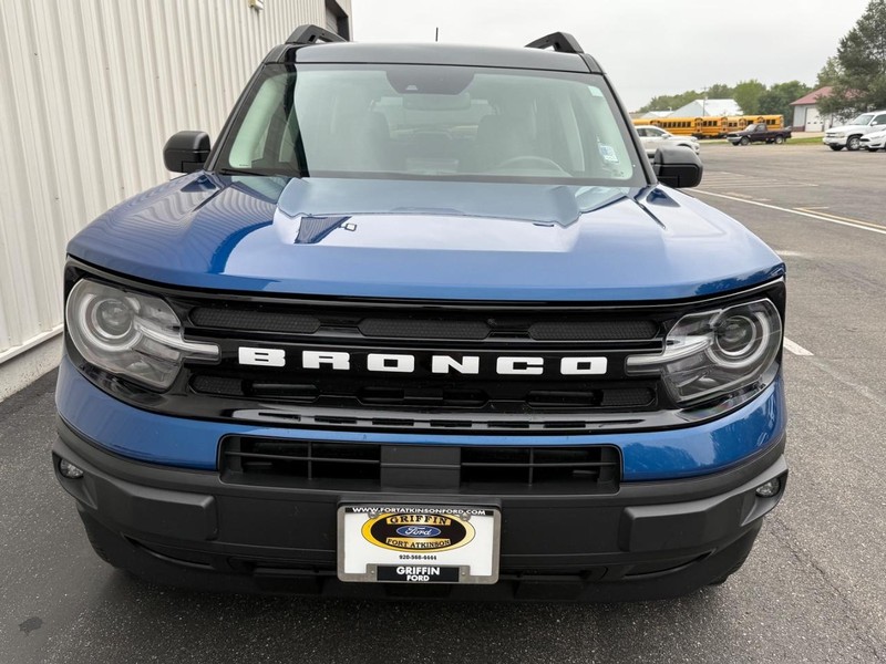 Ford Bronco Sport Vehicle Full-screen Gallery Image 08