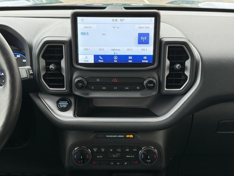 Ford Bronco Sport Vehicle Full-screen Gallery Image 11