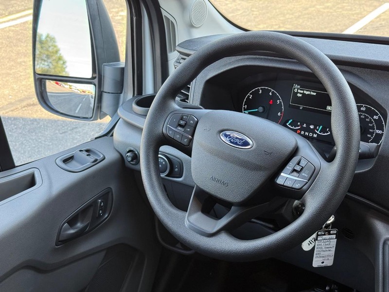 Ford Transit Cargo Van Vehicle Full-screen Gallery Image 9