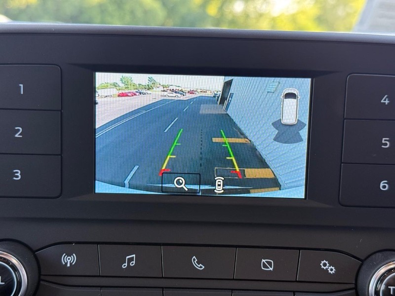 Ford Transit Cargo Van Vehicle Full-screen Gallery Image 13