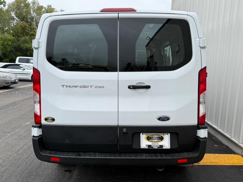 Ford Transit Cargo Van Vehicle Full-screen Gallery Image 4