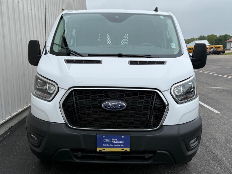 Ford Transit Cargo Van Vehicle Full-screen Gallery Image 8