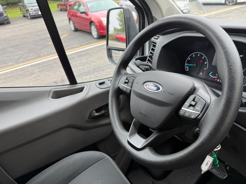 Ford Transit Cargo Van Vehicle Full-screen Gallery Image 14