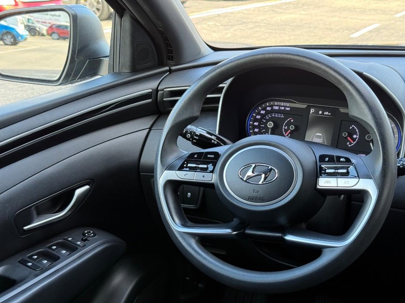 Hyundai Santa Cruz Vehicle Full-screen Gallery Image 13