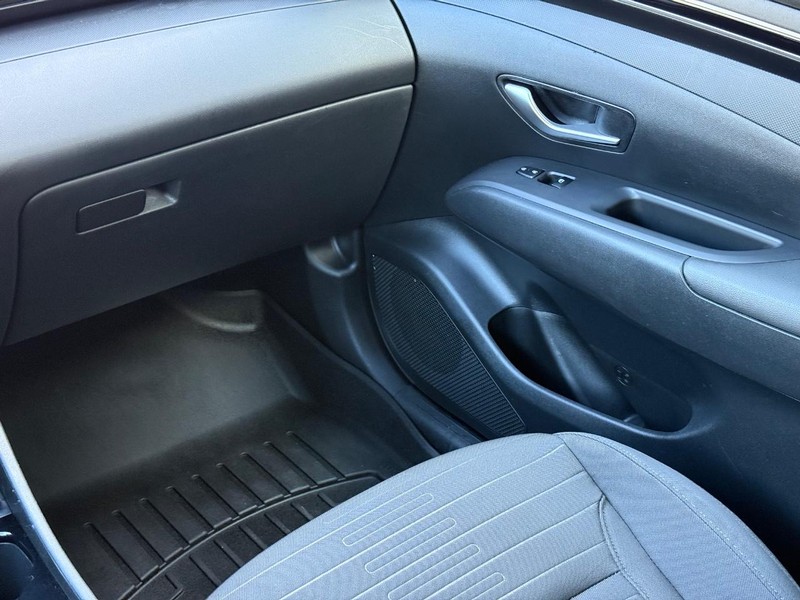 Hyundai Santa Cruz Vehicle Full-screen Gallery Image 14