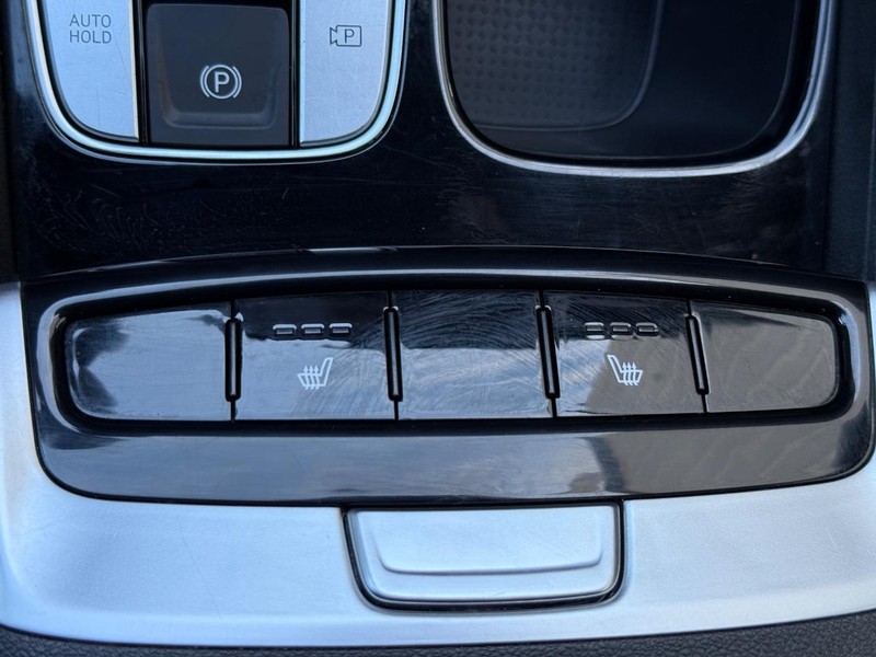 Hyundai Santa Cruz Vehicle Full-screen Gallery Image 19