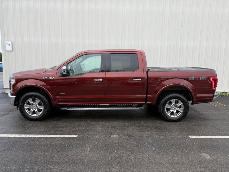 Ford F-150 Vehicle Full-screen Gallery Image 2