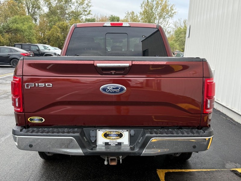 Ford F-150 Vehicle Full-screen Gallery Image 4