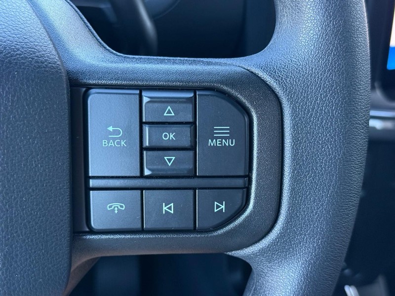 Ford F-150 Vehicle Full-screen Gallery Image 11