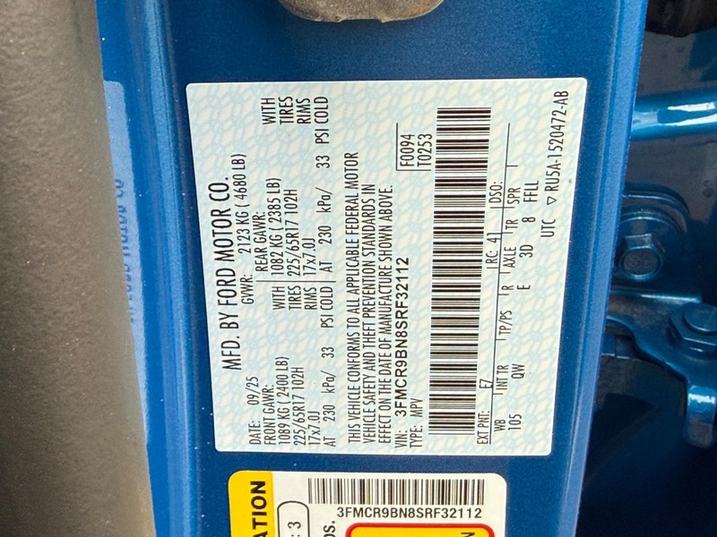 Ford Bronco Sport Vehicle Full-screen Gallery Image 17