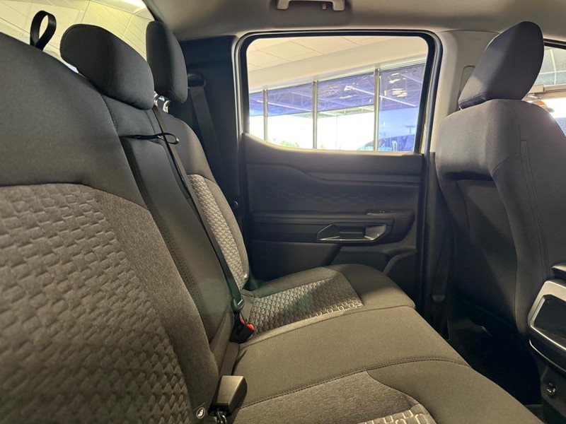 Ford Ranger Vehicle Full-screen Gallery Image 5