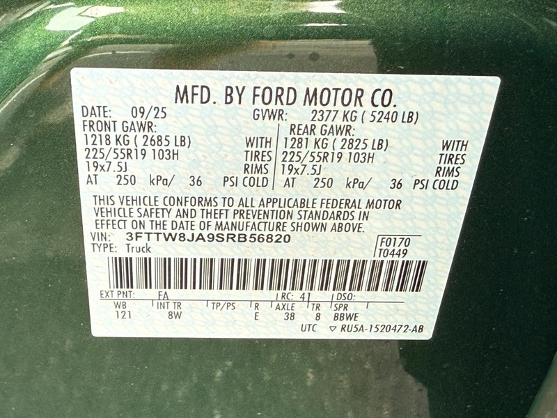 Ford Maverick Vehicle Full-screen Gallery Image 17