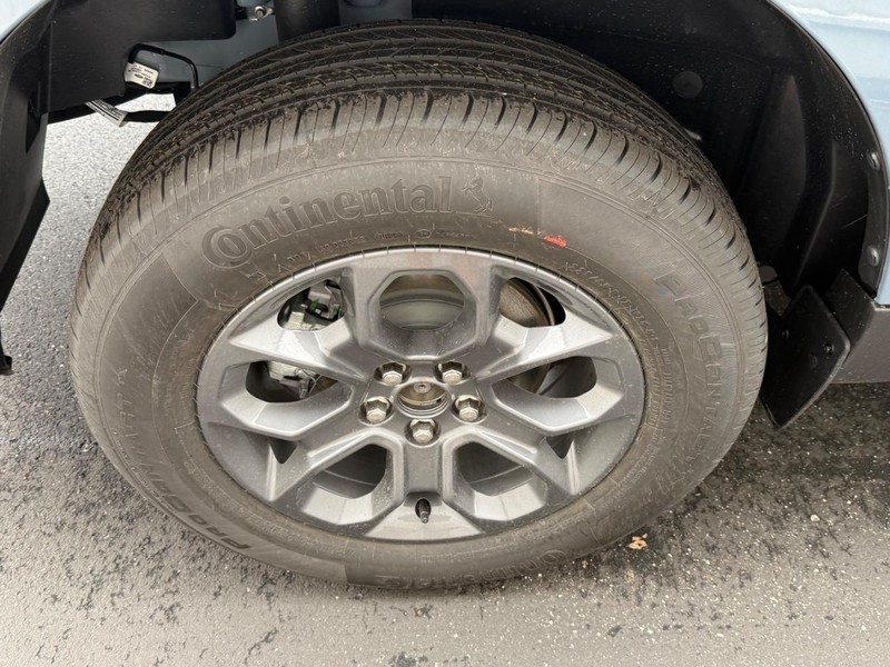 Ford Maverick Vehicle Full-screen Gallery Image 4