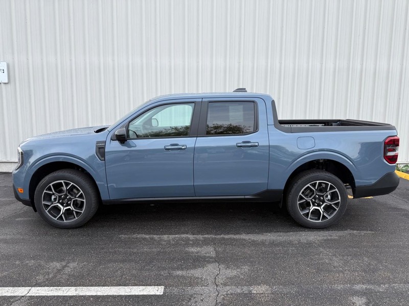 Ford Maverick Vehicle Full-screen Gallery Image 2