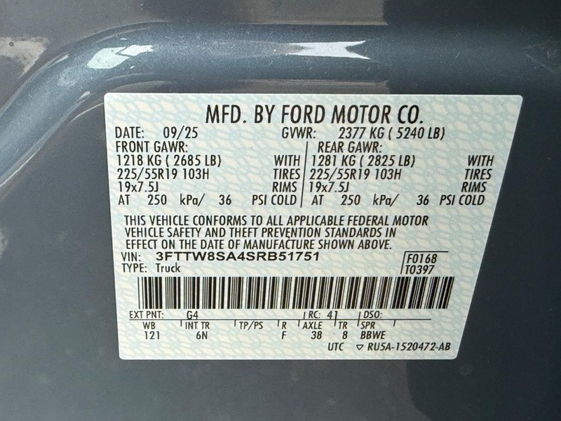 Ford Maverick Vehicle Full-screen Gallery Image 17