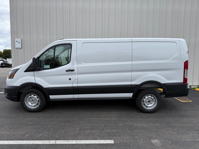 Ford Transit Cargo Van Vehicle Full-screen Gallery Image 2