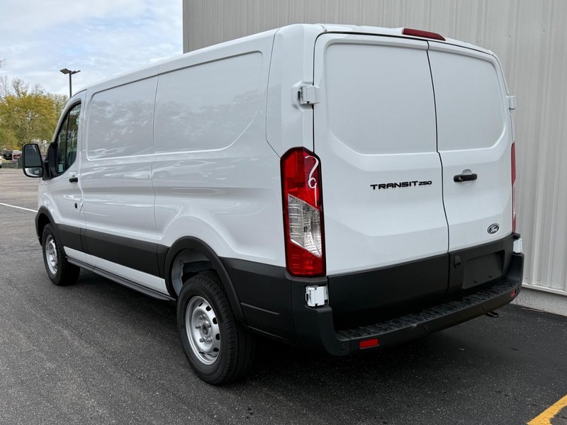 Ford Transit Cargo Van Vehicle Full-screen Gallery Image 3