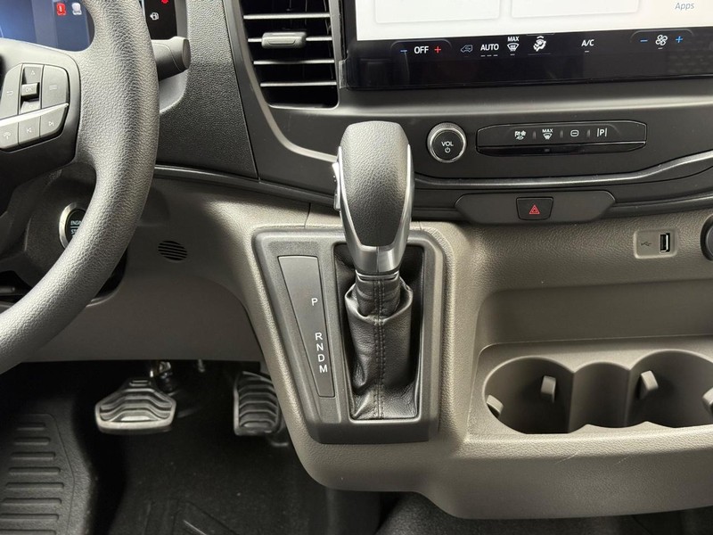 Ford Transit Cargo Van Vehicle Full-screen Gallery Image 7