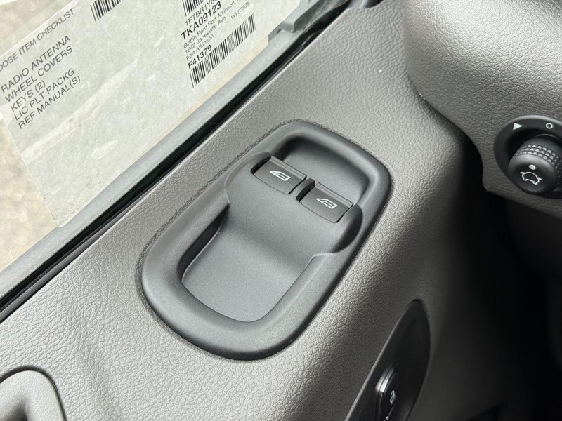 Ford Transit Cargo Van Vehicle Full-screen Gallery Image 14