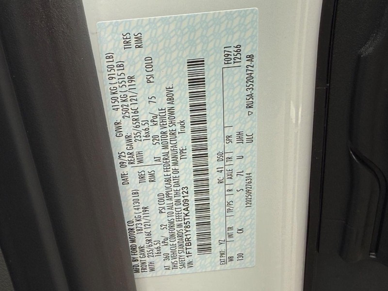 Ford Transit Cargo Van Vehicle Full-screen Gallery Image 16