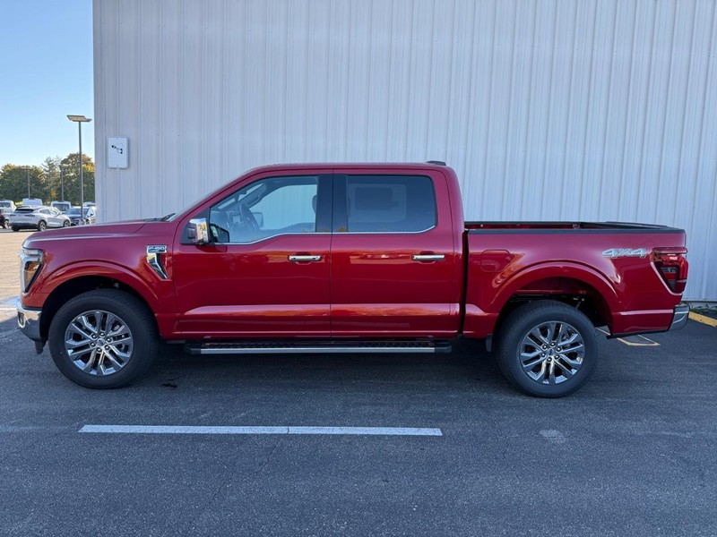 Ford F-150 Vehicle Full-screen Gallery Image 2