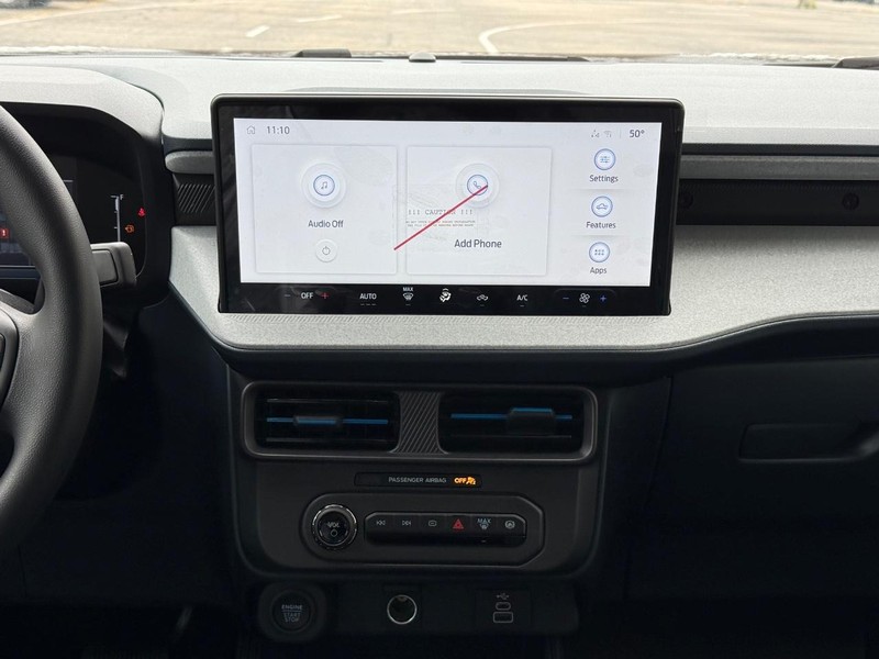 Ford Maverick Vehicle Full-screen Gallery Image 6