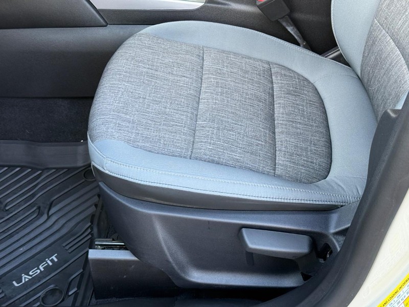 Ford Bronco Sport Vehicle Full-screen Gallery Image 20