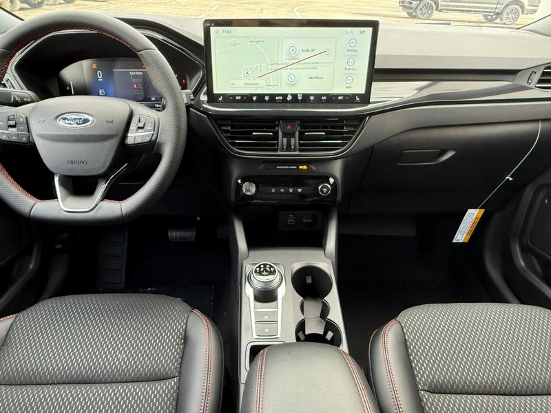 Ford Escape Vehicle Full-screen Gallery Image 6